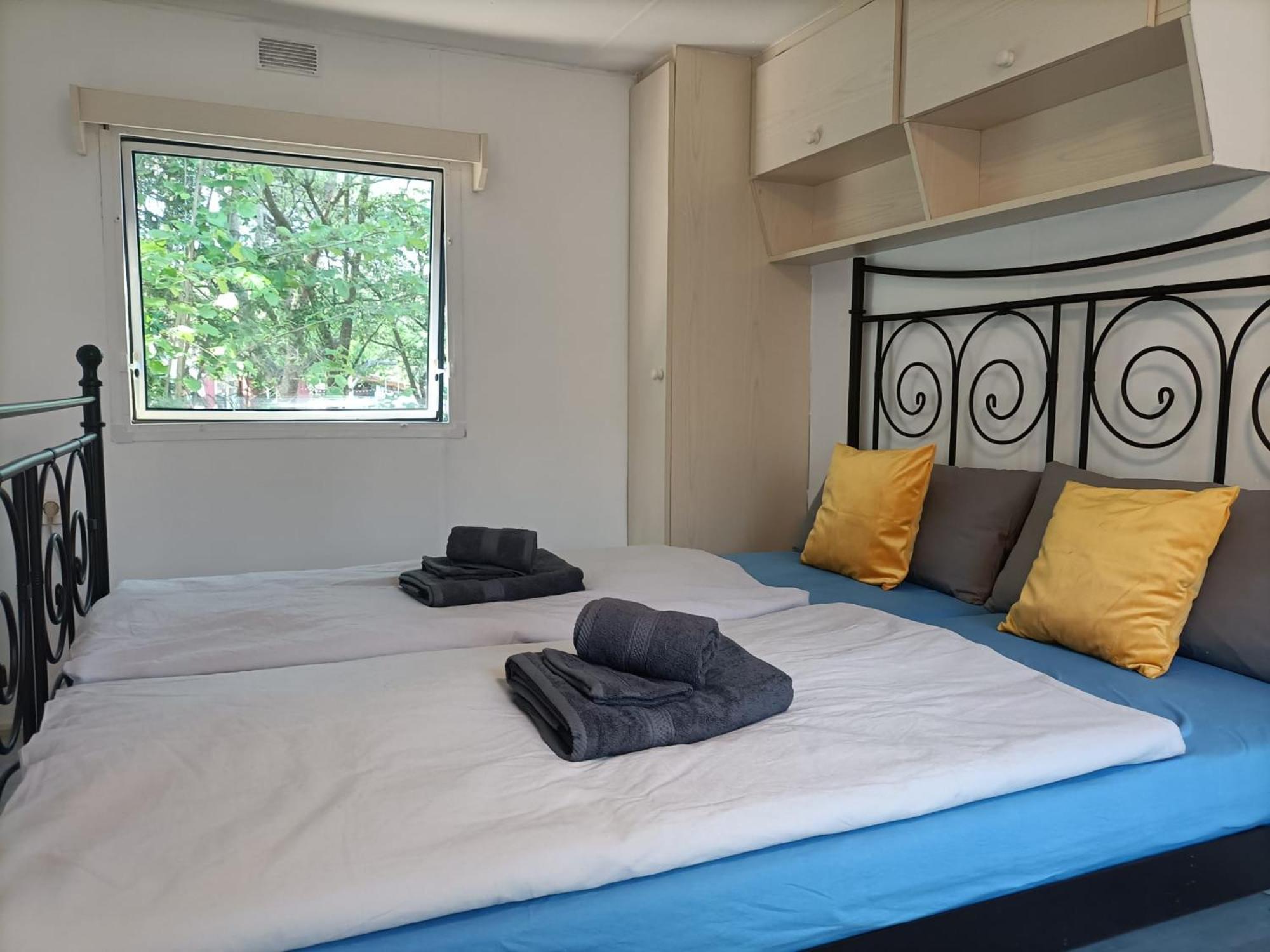 Tinyhaus Idyllisch Am Waldesrand Hotell Cottbus Eksteriør bilde